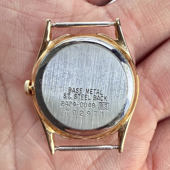 Seiko Moonphase Watch Women's 24mm Champagne Dial Gold Tone 2A24-0048 - Untested - Picture 2 of 9